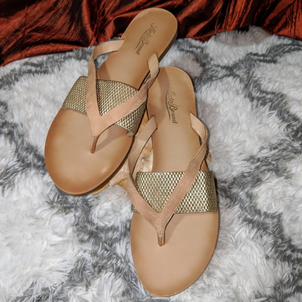 ⬇️💲Lucky Brand sandals